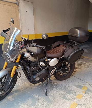 TRIUMPH SCRAMBLER 400 X TRIUMPH SCRAMBLER 400 X